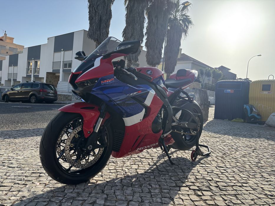 Honda CBR 1000 RR- R Fireblade