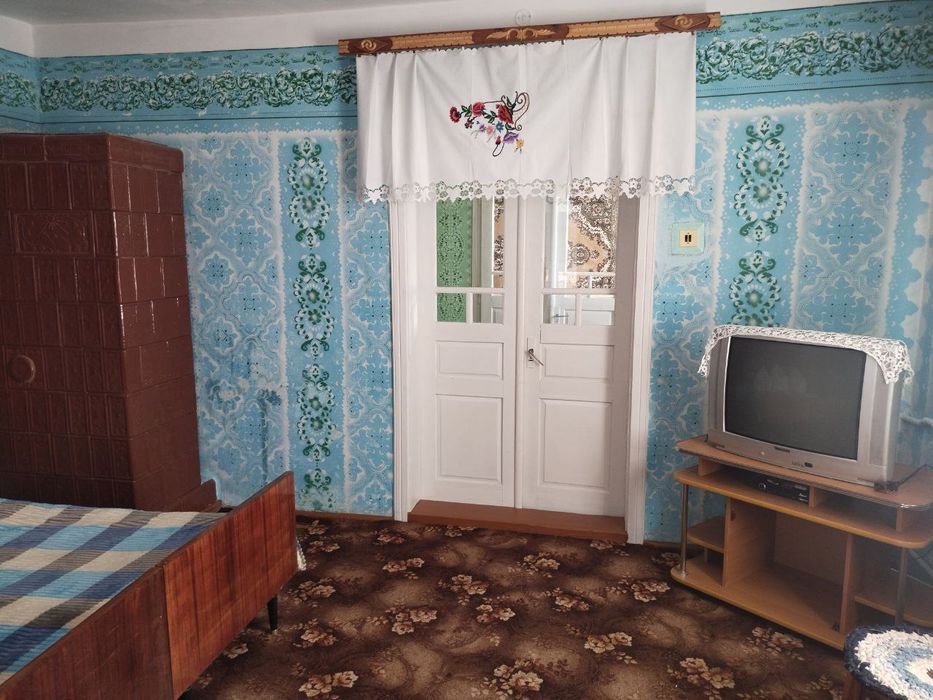 Продам будинок с.Іспас Вижницький район Чернівецька область