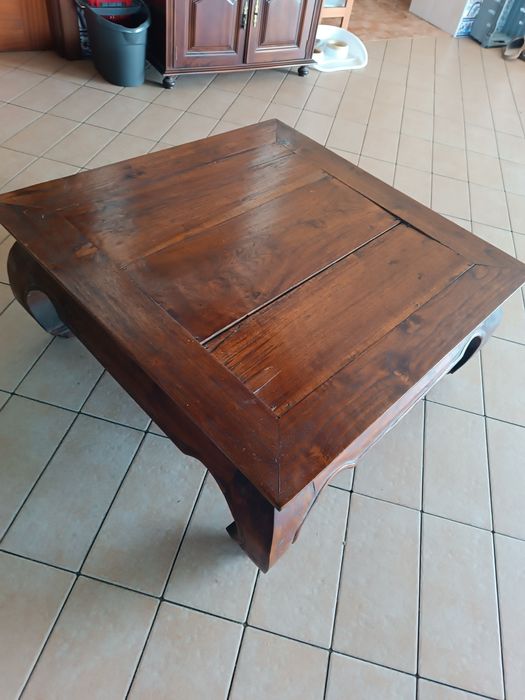 Mesa de centro  em madeira