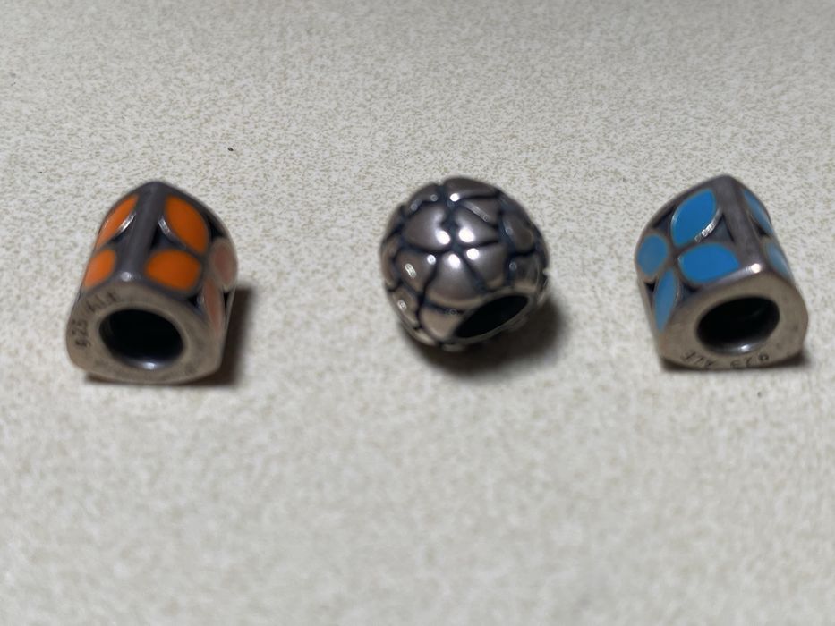 Contas Pandora, Prata e Esmalte