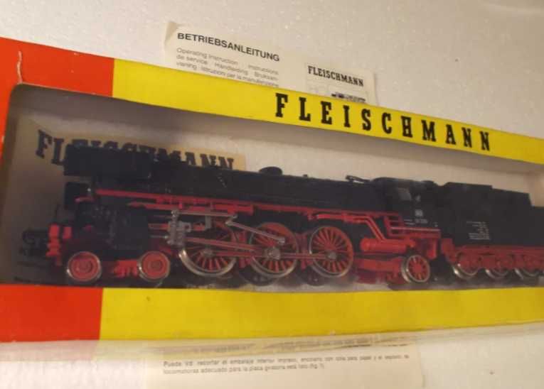 Комплект Опор с Мостом для Эстакады Восьмёрки для Piko Roco HO