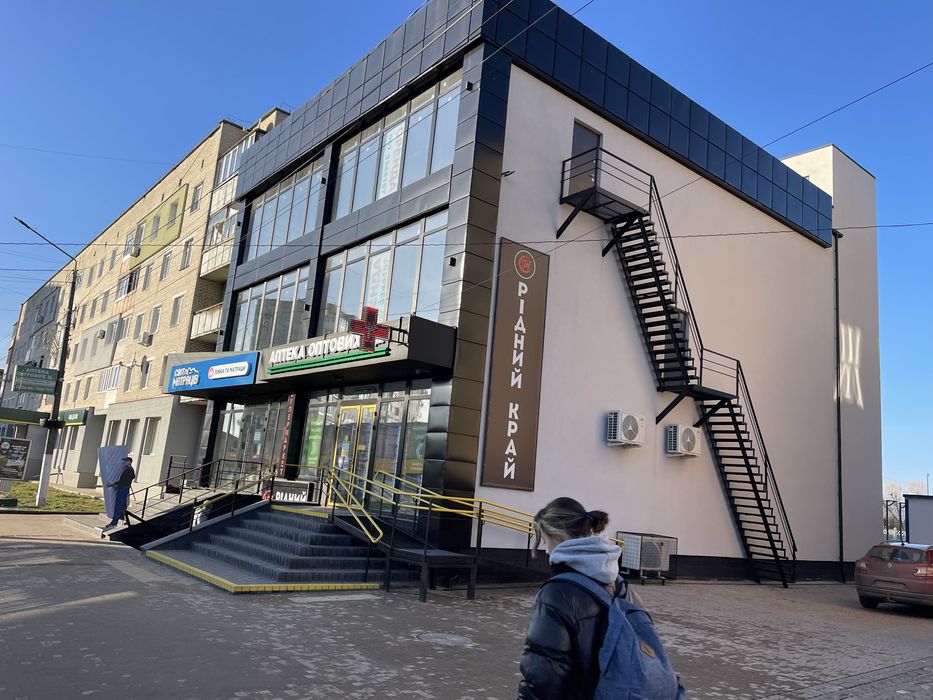 Продам магазин в самому центрі