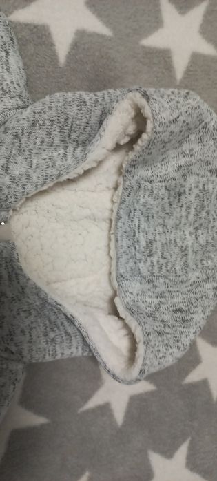 Piekna ocieplana bluza