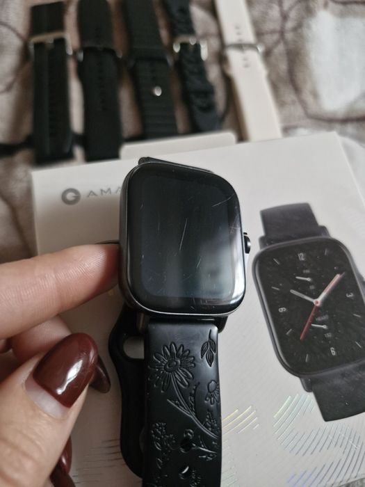 Продам смарт годинник Amazfit GTS 2e