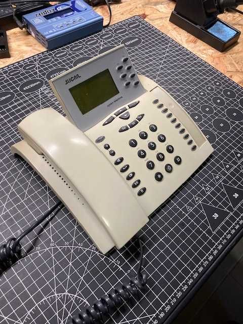 Telefon systemowy Slican CTS 200