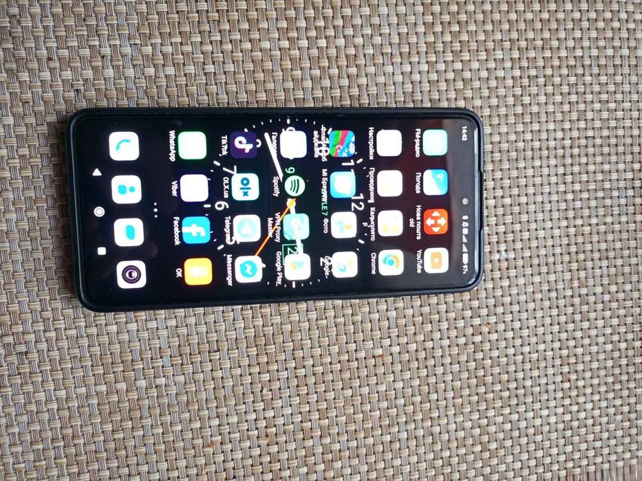 Продам телефон редми нот 11 про