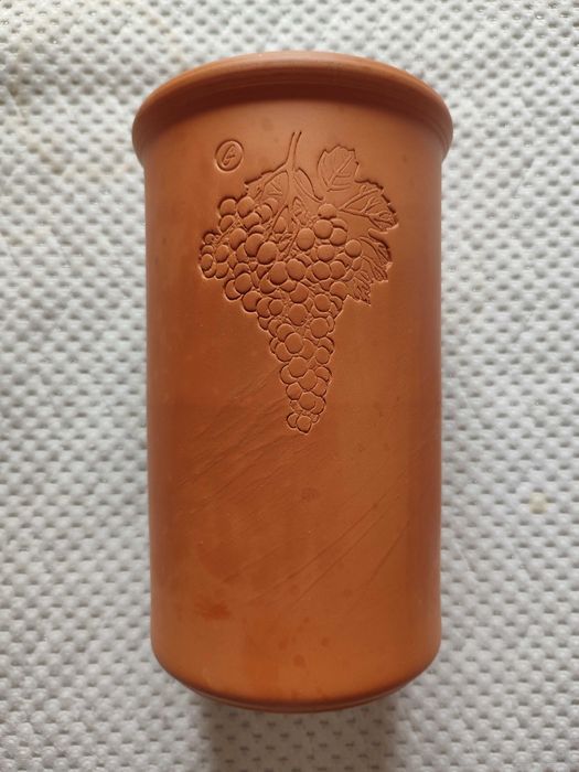 Ceramiczny pojemnik na wino 20x12 cm