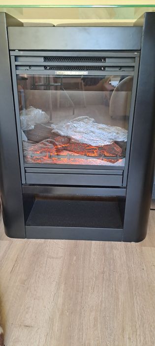 Kominek elektryczny KLASTREIN nieużywany