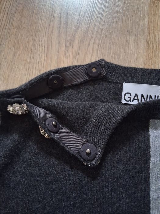 Ganni sweterek damski