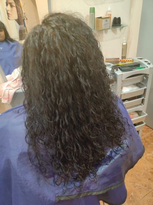 Сделаю биозавивку волос