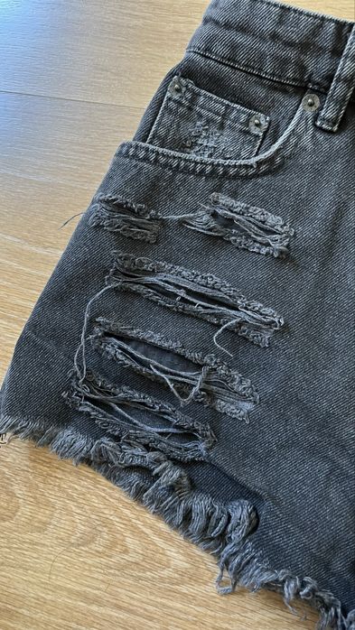 Calções pretos da Pull & Bear