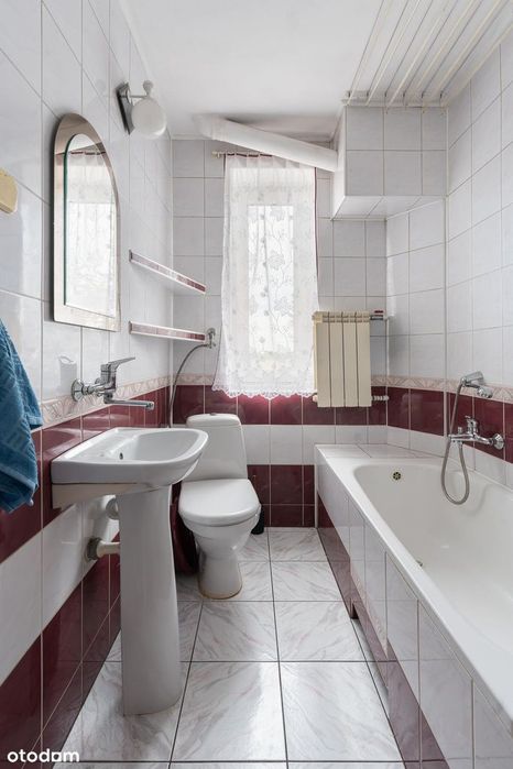 Przestronny | Schludny|7pok. 170m2 | + 76m2  Budynek Gospodarczy