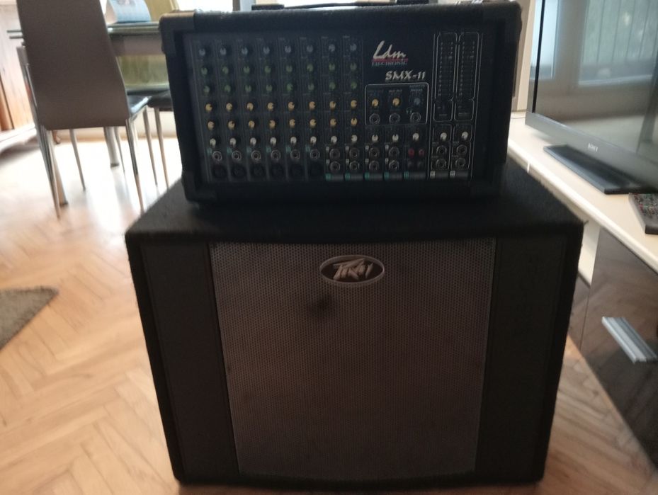 Subbas Peavey powermixer Ldm Smx11 2x200w