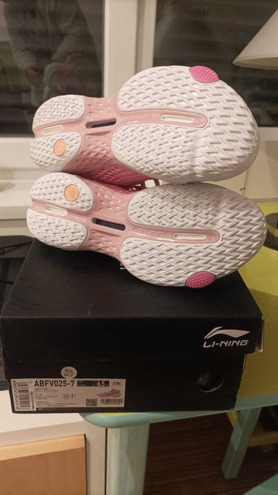 Sapatilhas de basquetebol Li-Ning BadFive V