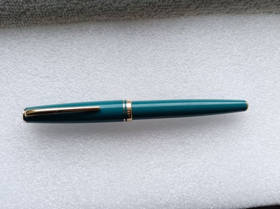 Montblanc generation com pena em ouro de 14 quilates