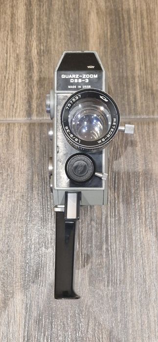 Kamera analogową Quarz-Zoom DS8-3