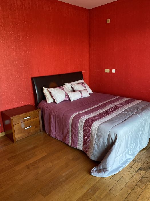 Alugo quarto para casal ou 2 pessoas