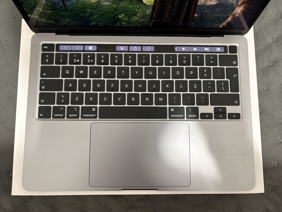 Macbook Pro 13 Late 2020 16GB Ram