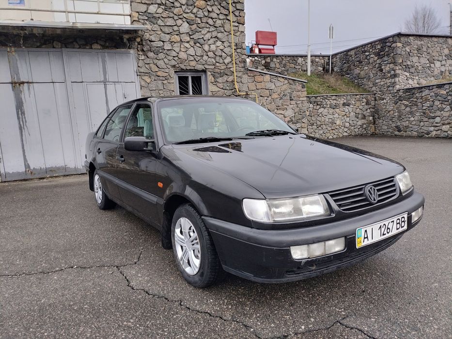 Продам свій Volkswagen Passat B4