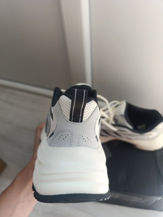 Кросівки adidas original 40,5 розмір