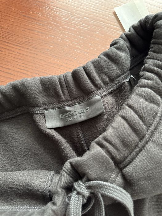 Fear Of God Essentials Black Classic Sweatpant (L)
