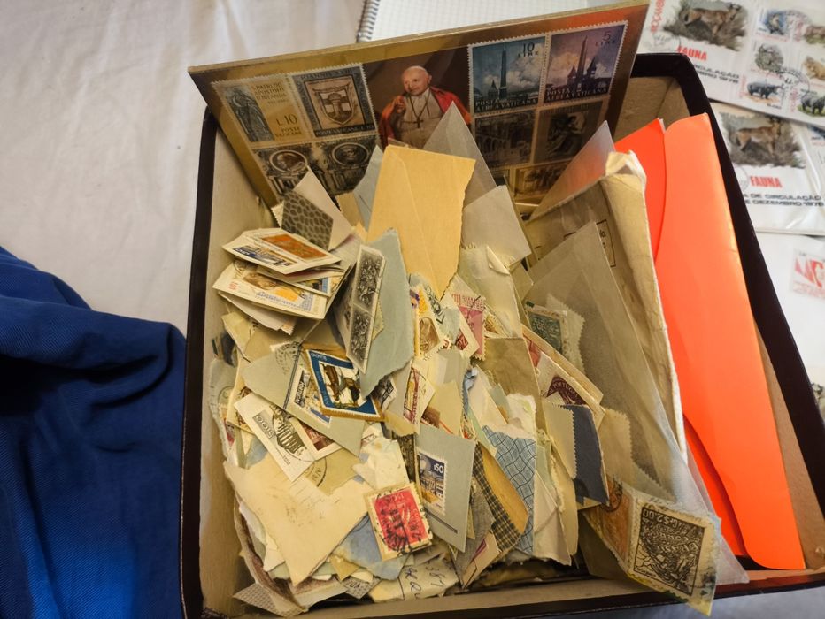 Selos de coleção nacional e estrangeiros