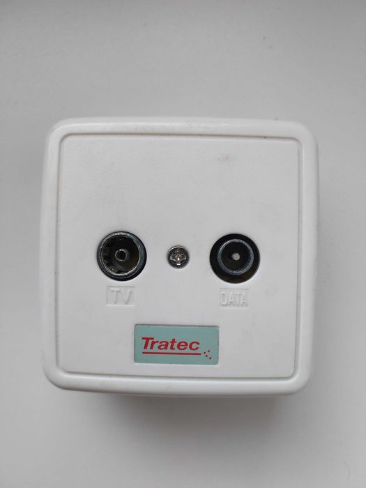 Gniazdo antenowe TV sieciowe Tratec