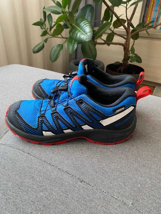 трекінгові кросівки Salomon - відмінний стан