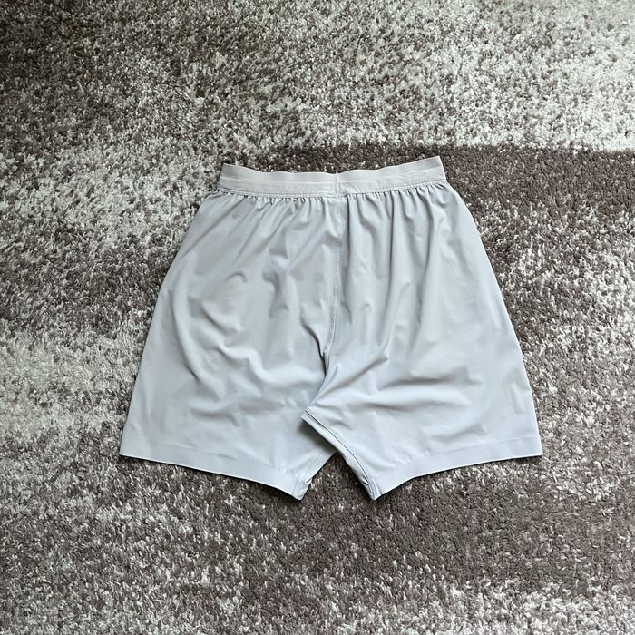 Gymshark спортивні шорти