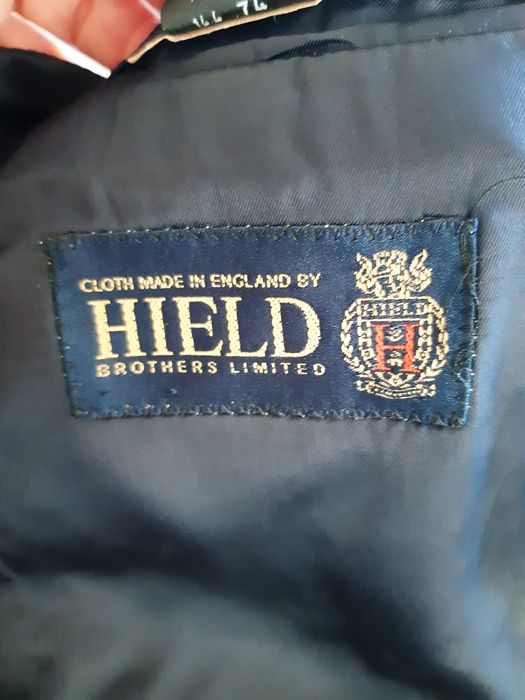 Vendo Fato de Homem de Pura Lã Virgem