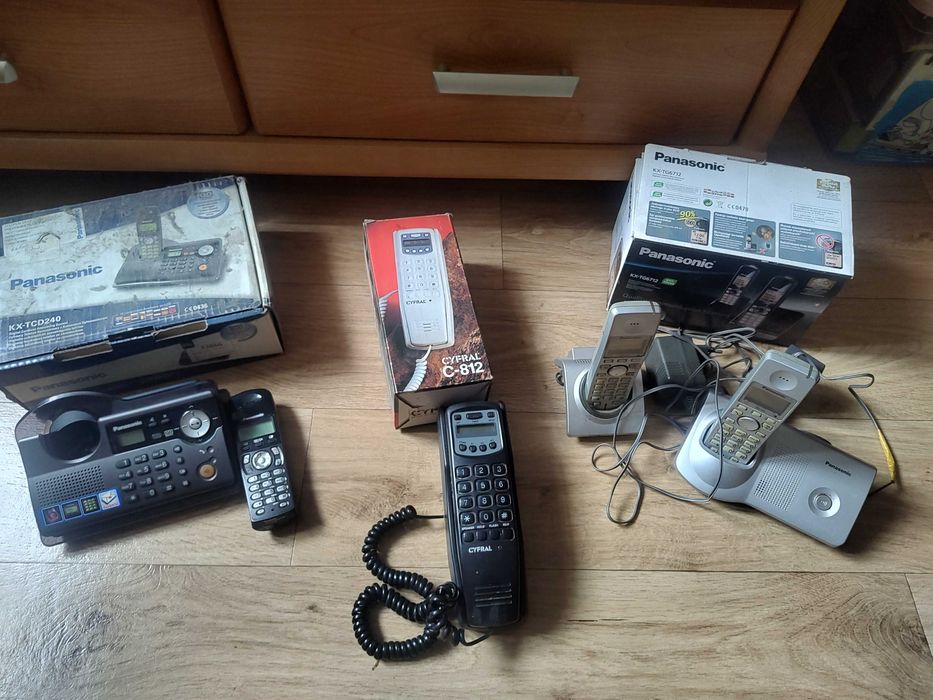 Telefon stacjonarny Panasonic Cyfral