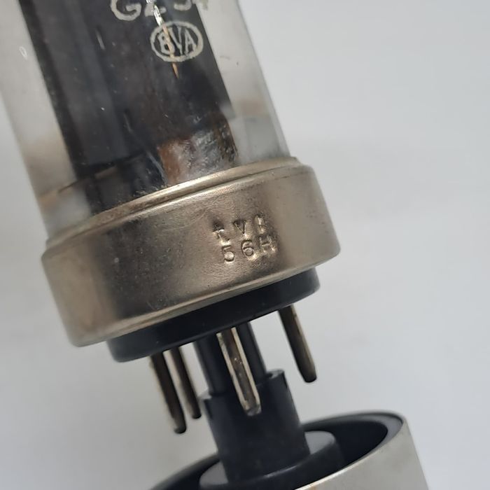 Válvula GZ34 Mullard