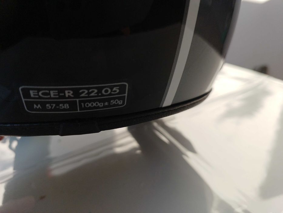 kask Crivit Jet ECE-R 22.05 roz. M na motor / skuter / narty