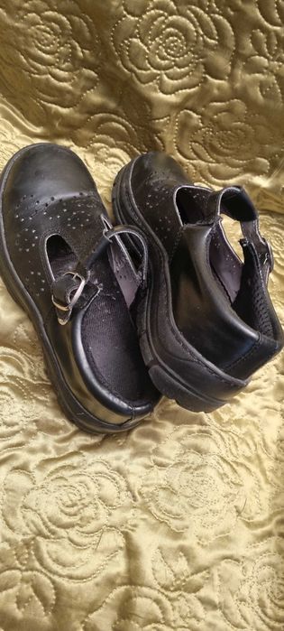 Buty ochronne r. 39 czarne oill resistant antistatic