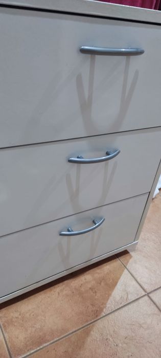 Mobile Cabinet with Wheels and 3 Drawers64584558975491121