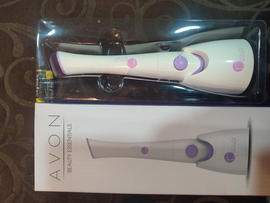 Conjunto elétrico de cuidado de unhas Avon Beauty Essentials