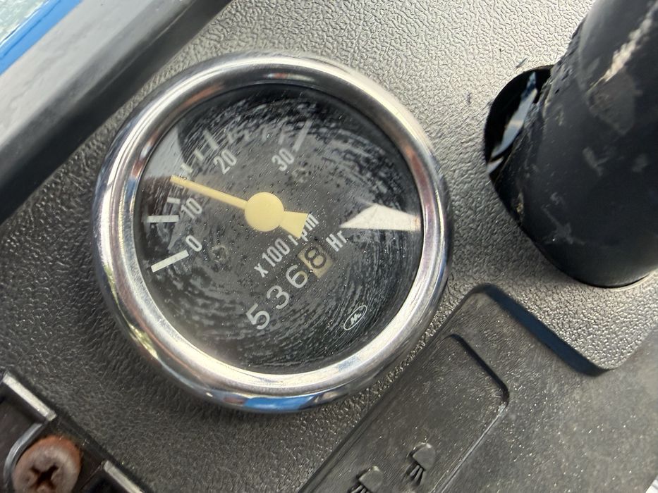 Японський трактор Mitsubishi D1550