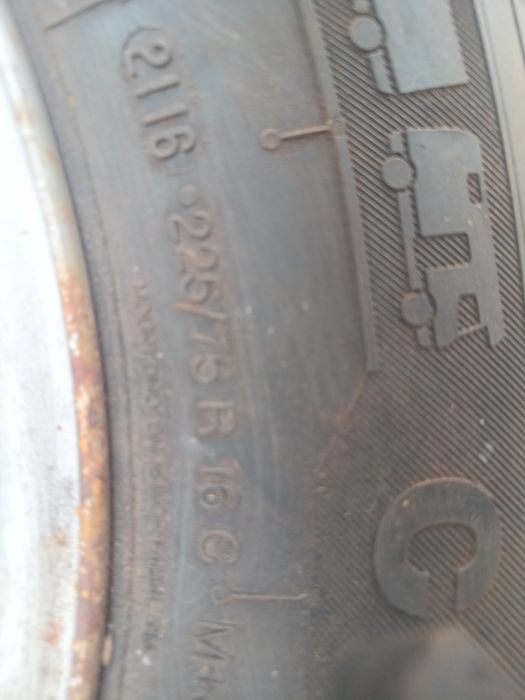 Opona felga Ducato 225/75R16C ET68 Continental