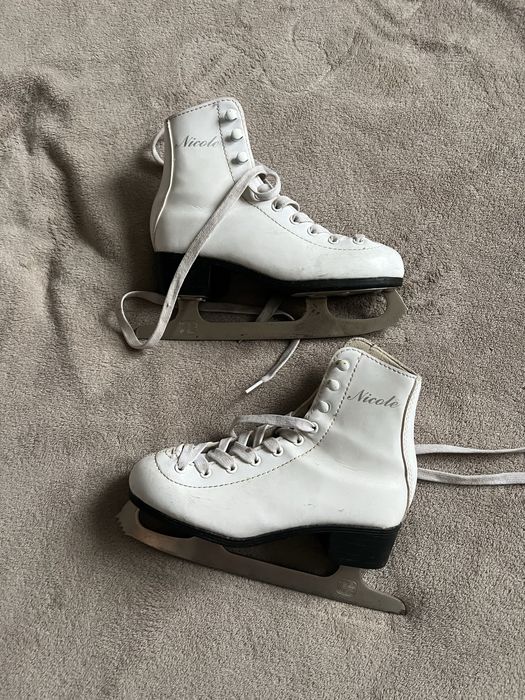 Ковзани для дівчинки, 33 розмір