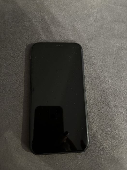iPhone 11 czarny