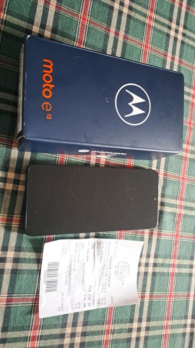Motorola Moto e13