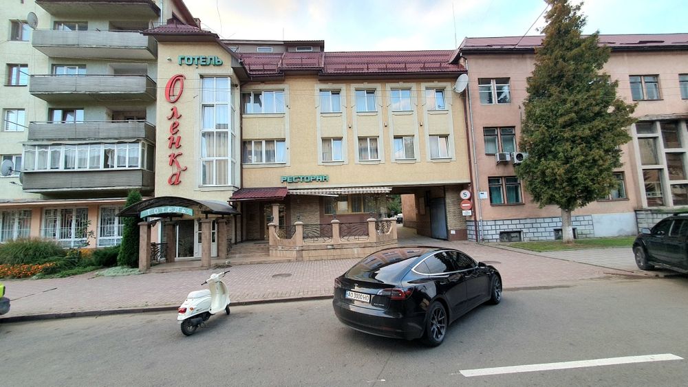 ПРОДАЖ Готельно-ресторанного комплекса Оленка в місті Рахів/Закарпаття