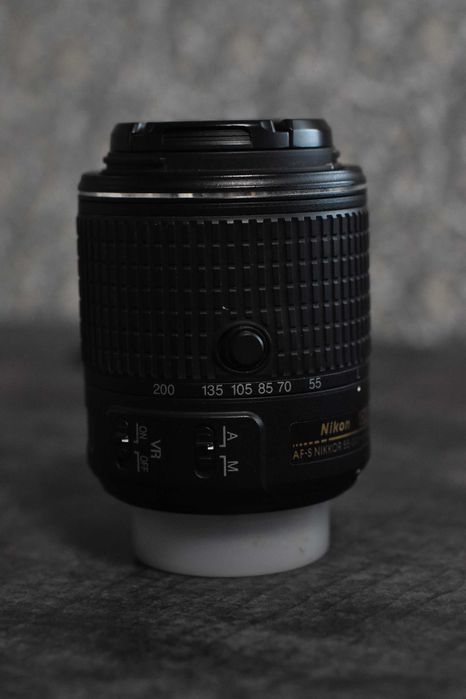 Об'єктив Nikon AF-S DX 55–200mm f/4–5.6G ED VR II в ідеалі