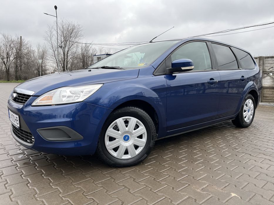 Ford Focus 2009 1.6 бензин