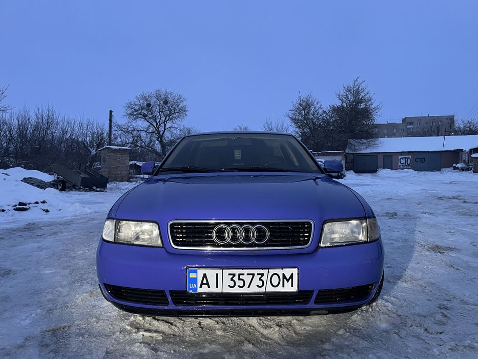 Продам Ауді а4б5 1998 року