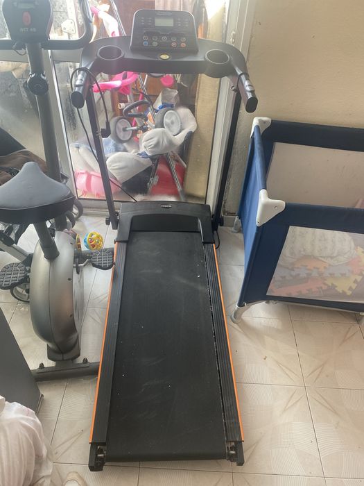 Passadeira eletrica ergometrica e bicicleta ergometrica