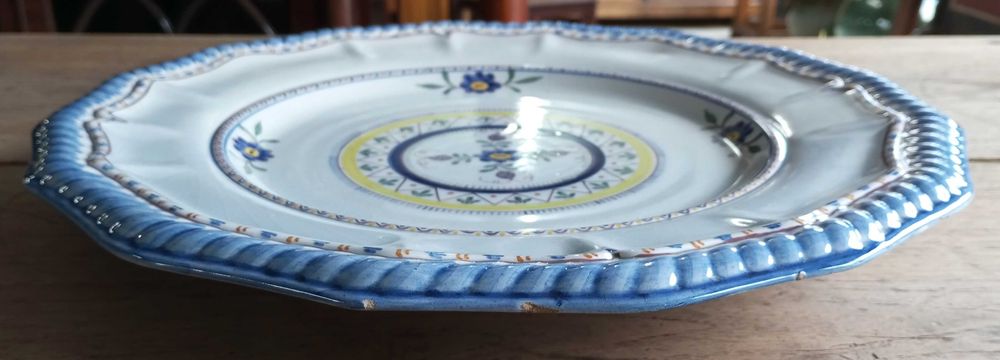 Antigo prato em faiança Carvalhinho Porto 39 cm