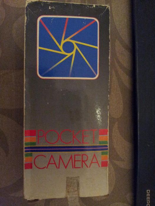 Vintage Roll Film Camera64584648729475122