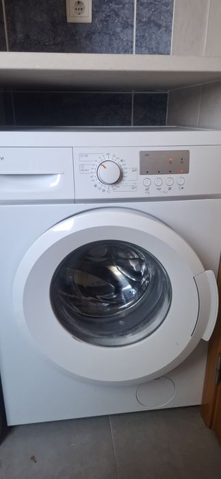 Máquina de Lavar Roupa Selectline (usada) – Bom Estado