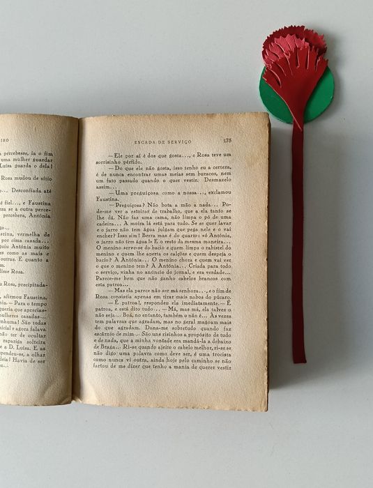 Escada de serviço, 1.ª edição